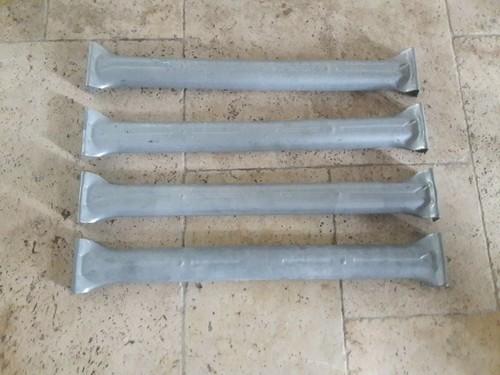 Wardrobe box hanger bar - hanger, 18"